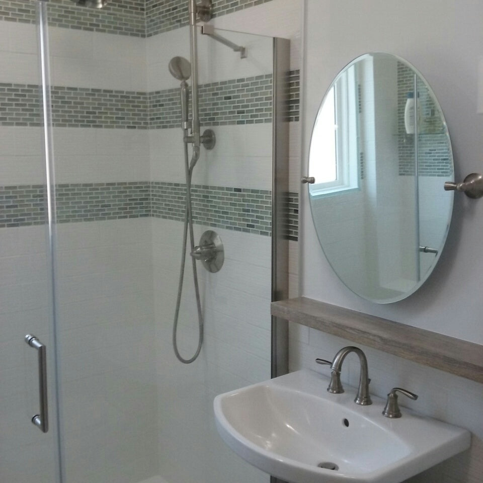 Reflections Hand Painted Glass Mosaic Subway Tile
